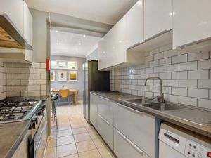 Kitchen - click for photo gallery